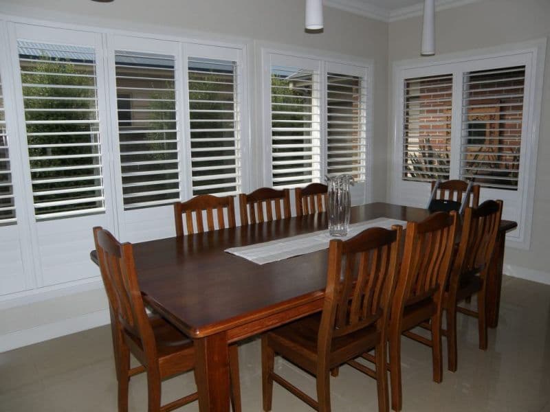 Blind, sheer and plantation shutters — File 26